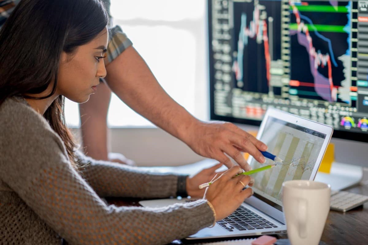 ¿Cómo escoger una plataforma de trading?