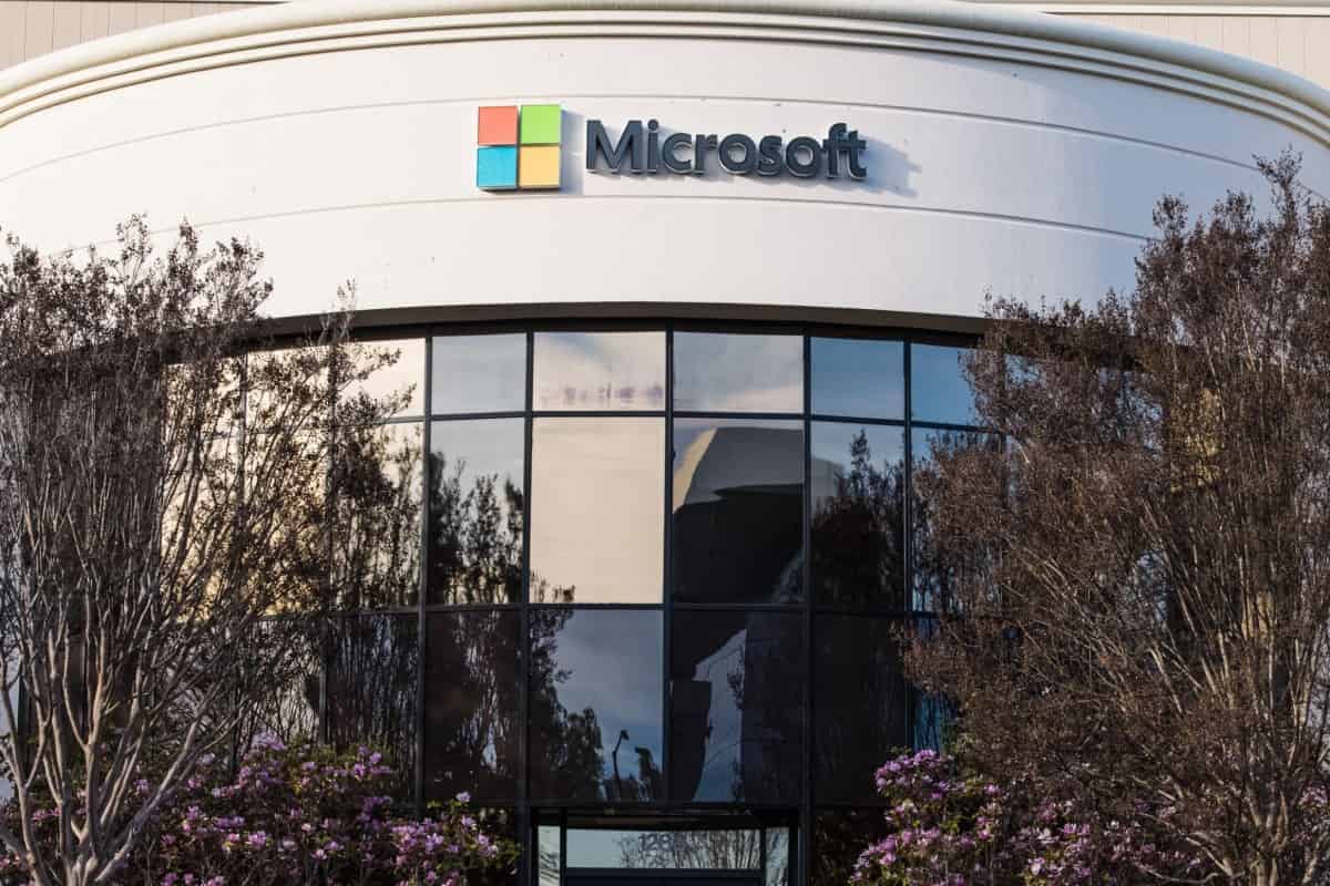 Sede de Microsoft, una de las compañías que componen el NASDAQ 100, activo subyacente del QQQ ETF.