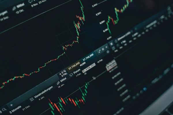 Conoce qué es un short squeeze para evitar pérdidas no deseadas