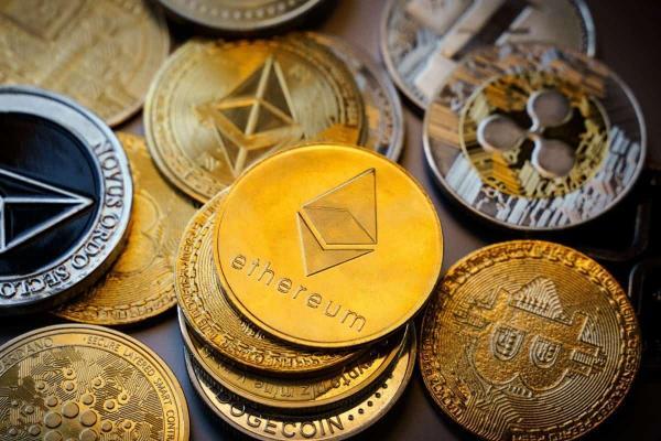 Varias de las criptodivisas más calientes del 2023.