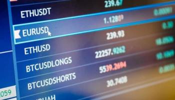 Par euro/dólar en el mercado de valores. Descubre aquí qué es el mercado de divisas.